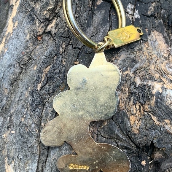 Vintage Disney Mickey Mouse Keychain Mickey Wearing Blue Polka Dot Hat Metal 3" - Picture 4 of 6